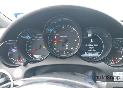 2016 Porsche Cayenne Diesel z USA, uszkodzony, nr VIN WP1AF2A28GKA45005